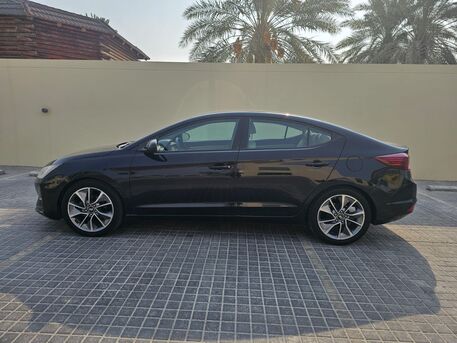 Saar, Vehicles, Cars & Trucks , BHD 2200,  Hyundai Elantra,  2019,  Automatic,  215000 KM,