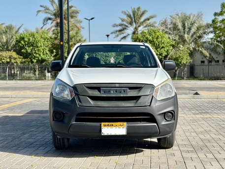 Riffa, Vehicles, Cars & Trucks , BHD 2600,  Isuzu D-MAX,  2016,  Manual,  212000 KM,  Diesel