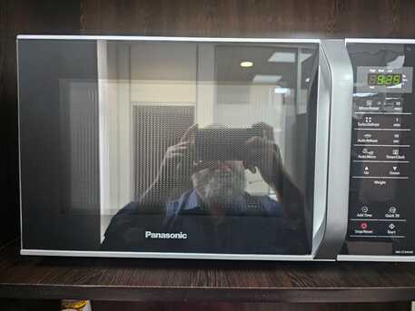 Riyadh, Electronics, SAR 220,  Panasonic Microwave For Sale 25L