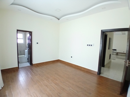 Hidd, Apartments, Flats, Houses & Villas, BHD 280/month,  3 BR,  Flat 3bhk Semi-furnished Hidd