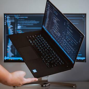 Jeddah, Computer, We Provide Professional IT Services & Software Solutions Please Wrote For Me More Descript