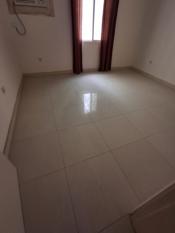 Hoora, Apartments, Flats, Houses & Villas, BHD 150/month,  2 BR,  2bhk 150bd With Out Ewa With 3 Ac In Hoora Near Gosi Mall Hoora