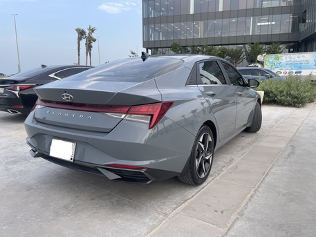 Khobar, Vehicles, Cars & Trucks , SAR 63000,  Hyundai Elantra 1.6 High Line,  2023,  Automatic,  124000 KM,    - Same New ( No Accident Or Paint )