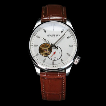 New York, Clothing & Accessories, USD 499,  Adventurer Watch For Modern Explorers
