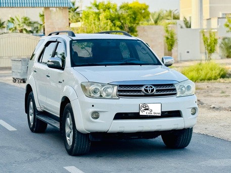 Hamala, Vehicles, Cars & Trucks , BHD 3900,  Toyota Fortuner,  2010,  Automatic,  282000 KM,