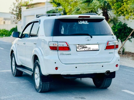 Hamala, Vehicles, Cars & Trucks , BHD 3900,  Toyota Fortuner,  2010,  Automatic,  282000 KM,