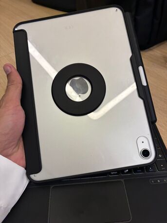 Al Malaz, Computers, SAR 1750,  IPad A16 256 GB Silver Color  Excellent Condition