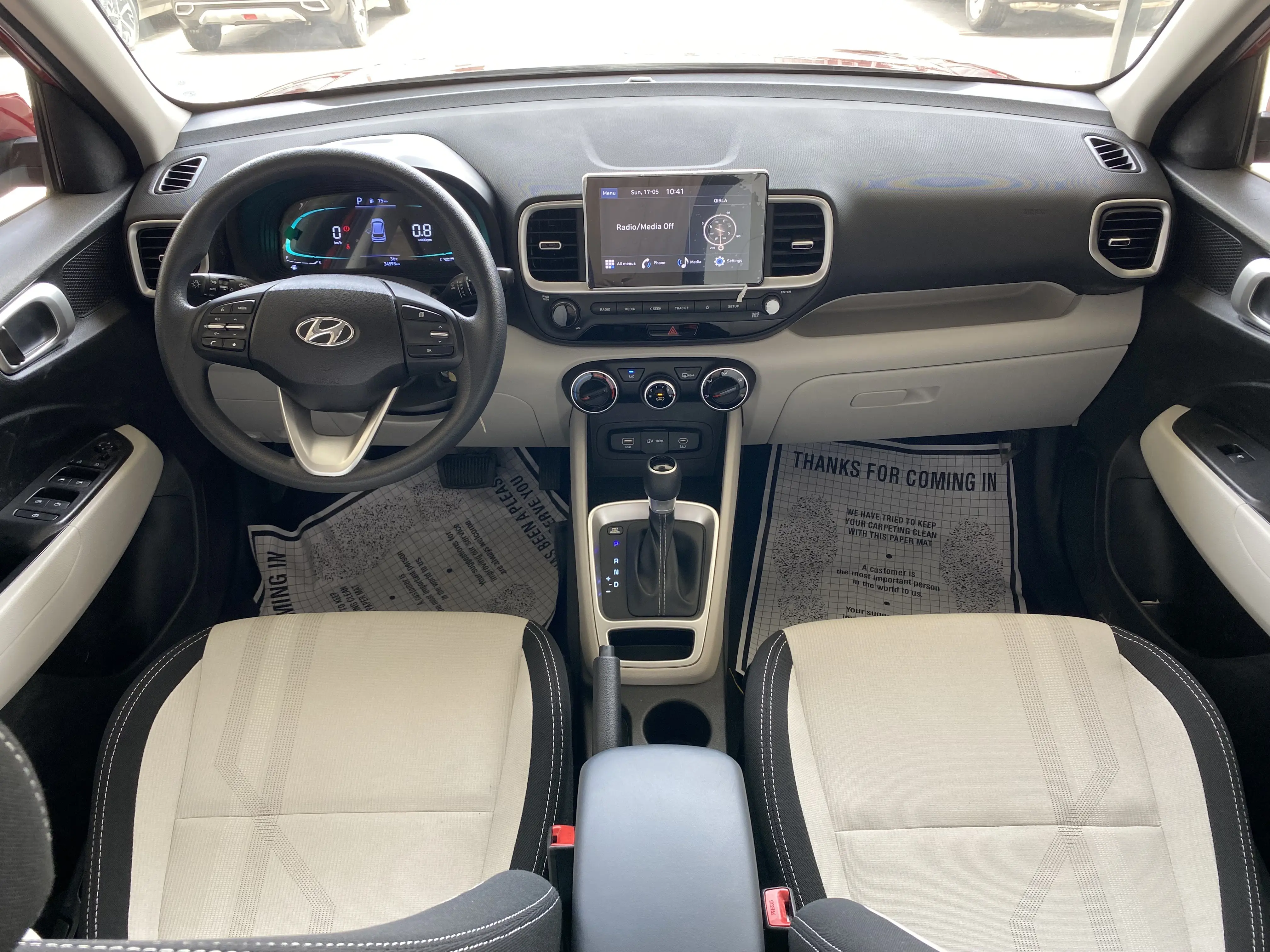 Riyadh, Vehicles, Cars & Trucks , SAR 48776,  Hyundai Venue GL,  2024,  Automatic,  34593 KM,  /Tamara Instalment Plans Are Available For Saudis And Residents.