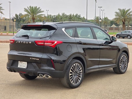 Riyadh, Vehicles, Cars & Trucks , SAR 50000,  Jetour X70 240T,  2023,  Automatic,  87000 KM,    Full Options With Sunroof For Sales (2nd Owner)