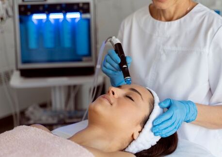Sydney, Beautician, Chemical Peel Vs Hydra Facial: Which Treatment Suits You?