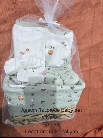Al Faisaliyah, Baby & Kid Stuff, SAR 80,  Juniors Baby Clothes