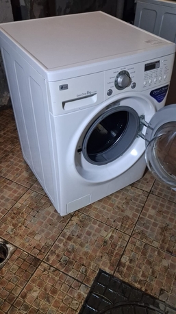 Jeddah, Appliances, SAR 650,  "LG 8KG Front Load Washing Machine + Dryer &ndash; Perfect Condition | Only 650 SAR"