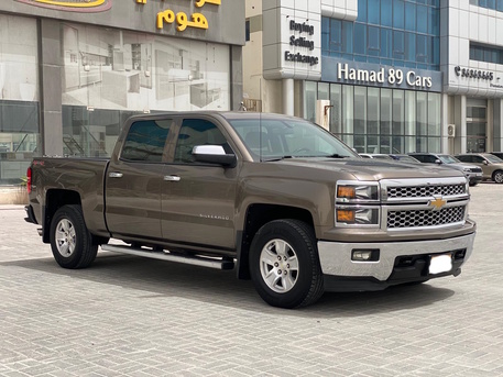 Manama, Vehicles, Cars & Trucks , BHD 5500,  Chevrolet Silverado,  2014,  Automatic,  196600 KM,   LT  (Brown)