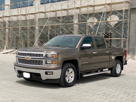 Manama, Vehicles, Cars & Trucks , BHD 5500,  Chevrolet Silverado,  2014,  Automatic,  196600 KM,   LT  (Brown)