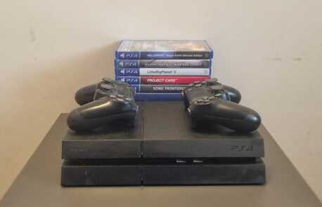 Galali, Video Games, BHD 50,  Playstation 4 With 2 Controllers In Great Condition (negotiable Price)