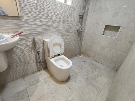 Manama, Apartments, Flats, Houses & Villas, BHD 220/year,  1 BR,  Um Al Hassam:- 1Bhk Flat On Rent With Acs & Unlimited Ewa..