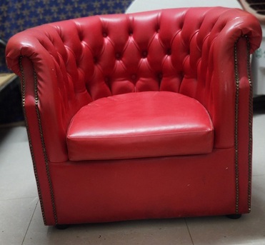 Al Wizarat, Furniture, SAR 250,  I Am Selling Double Size Bed And 2pcs Of Sofa Chairs