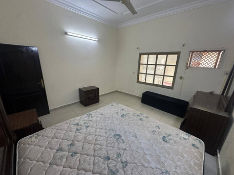 Gudaibiya, Apartments, Flats, Houses & Villas, 2 BR,  Gudaibiya:- 2Bhk Unfurnished Flat On Rent.  Bd 200/- With 50bd Ewa Limit
