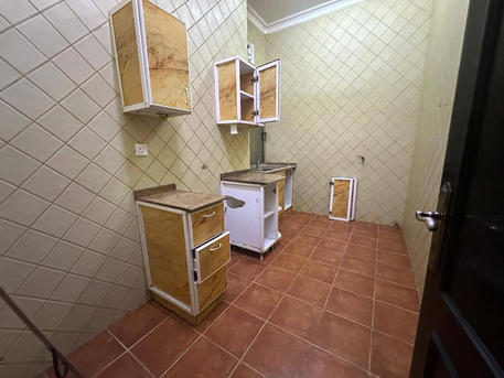Gudaibiya, Apartments, Flats, Houses & Villas, 2 BR,  Gudaibiya:- 2Bhk Unfurnished Flat On Rent.  Bd 200/- With 50bd Ewa Limit