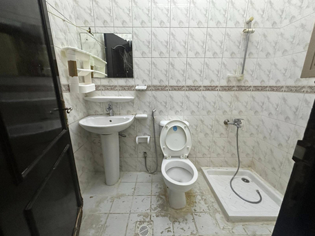 Gudaibiya, Apartments, Flats, Houses & Villas, 2 BR,  Gudaibiya:- 2Bhk Unfurnished Flat On Rent.  Bd 200/- With 50bd Ewa Limit