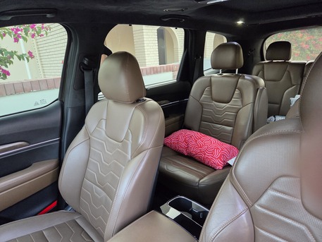 Saar, Vehicles, Cars & Trucks , BHD 10000,  2020 Kia Telluride SX AWD &ndash; Nightfall Edition (Full Option),  2020,  Automatic,  120000 KM,  Expat Owned  Reliable, Well-maintained Luxury Cruiser