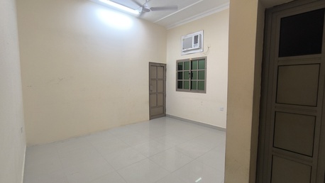 Sitra, Apartments, Flats, Houses & Villas, BHD 120/month,  35 Sq. Meter,  Sitra :  Studio With Ewa In Main Road Good For Small Family