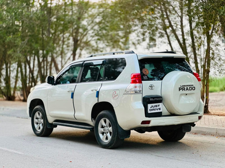 Manama, Vehicles, Cars & Trucks , BHD 7500,  Toyota Land Cruiser Prado,  2011,  Automatic,  200000 KM,  TOYOTA PRADO V6  MODEL VERY WELL MAINTAINED CAR IN EXCELLENT CONDITION CALL 33665080