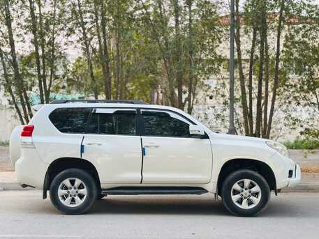 Manama, Vehicles, Cars & Trucks , BHD 7500,  Toyota Land Cruiser Prado,  2011,  Automatic,  200000 KM,  TOYOTA PRADO V6  MODEL VERY WELL MAINTAINED CAR IN EXCELLENT CONDITION CALL 33665080