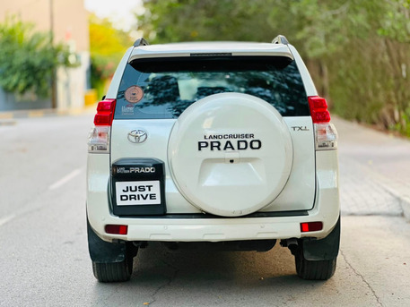 Manama, Vehicles, Cars & Trucks , BHD 7500,  Toyota Land Cruiser Prado,  2011,  Automatic,  200000 KM,  TOYOTA PRADO V6  MODEL VERY WELL MAINTAINED CAR IN EXCELLENT CONDITION CALL 33665080