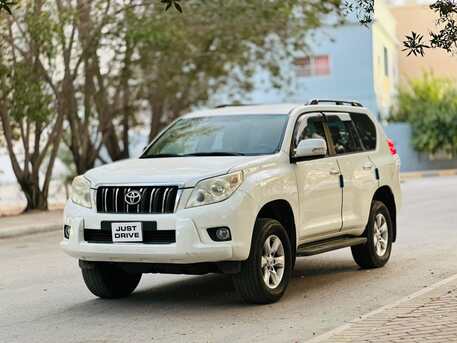 Manama, Vehicles, Cars & Trucks , BHD 7500,  Toyota Land Cruiser Prado,  2011,  Automatic,  200000 KM,  TOYOTA PRADO V6  MODEL VERY WELL MAINTAINED CAR IN EXCELLENT CONDITION CALL 33665080