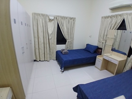 Adliya, Apartments, Flats, Houses & Villas, BHD 75/month,  Fully Furnished Bed Space Available In Adliya