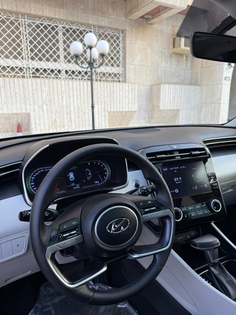 Jeddah, Vehicles, Cars & Trucks , SAR 65000,  Hyundai Tucson,  2022,  Automatic,  200 KM,