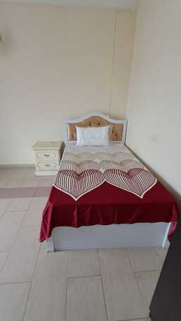 Juffair, Apartments, Flats, Houses & Villas, BHD 75/month,  1 BR,  Bed Space Available In Juffair Near Oasis Mall (fully Furnished)