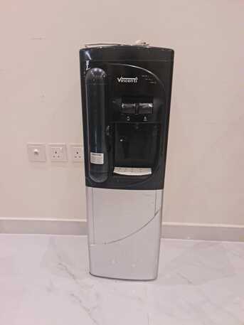 Jeddah, Appliances, SAR 100,  Water Dispenser Cold And Hot