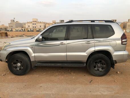 Riyadh, Vehicles, Cars & Trucks , SAR 30000,  Toyota Land Cruiser Prado,  2005,  Automatic,  261000 KM,  Toyota Prado GX Diesel 4 Cylinder  4x4 Vehicle Is In Excellent Condition