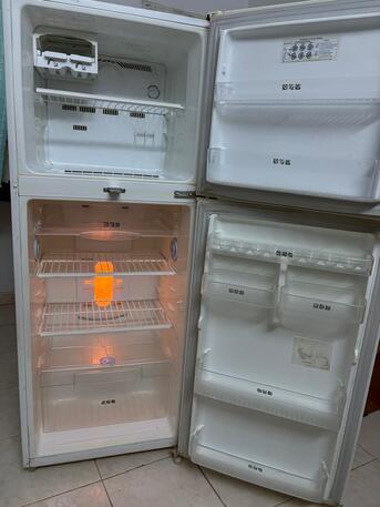 Jeddah, Appliances, SAR 500,  Samsung Fridge 365 Ltrs