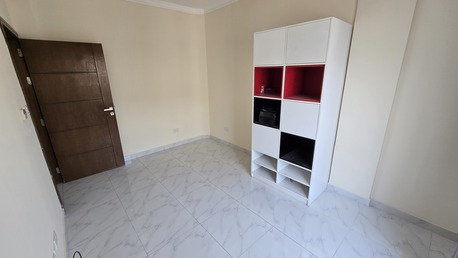 Tubli, Apartments, Flats, Houses & Villas, BHD 300/month,  3 BR,  120 Sq. Meter,  Semi Furnished Very Neat And Clean 3 Bhk Flat For Rent In Tubli
