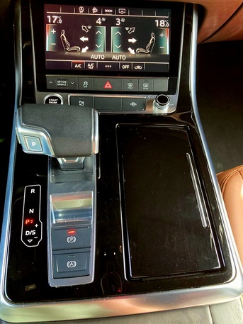 Dhahran, Vehicles, Cars & Trucks , SAR 170000,  Audi Q7,  2022,  Automatic,  58000 KM,   S-line
