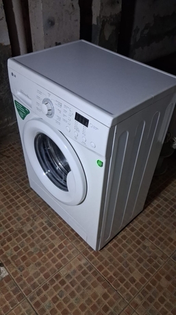 Jeddah, Appliances, SAR 700,  "LG 5KG Front Load Direct Drive Washing Machine &ndash; Like New