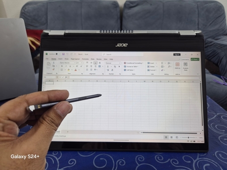 Yanbu, Computers, SAR 950,  Acer Spin 3 Core I5