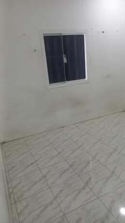 Riffa, Rooms for Rent, BHD 180/month,  Flat (2 Rooms) Available 1 June For Bachelor