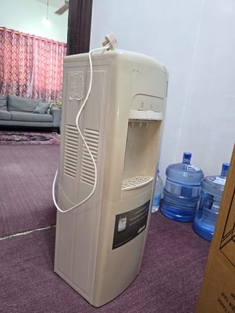 Al Wizarat, Appliances, SAR 250,  Dora Water Dispenser