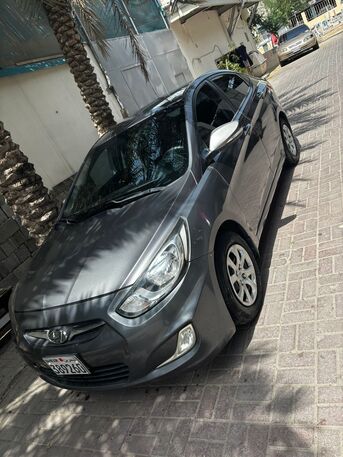Manama, Vehicles, Cars & Trucks , BHD 1750,  Hyundai Accent,  2015,  125 KM,  Urgent Sale   Model