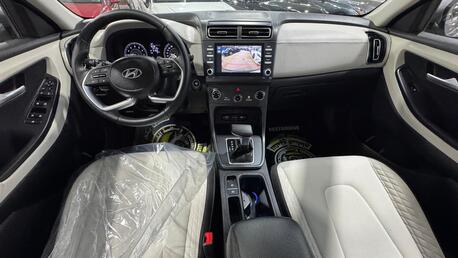Riyadh, Vehicles, Cars & Trucks , SAR 57500,  HYUNDAI CRETA,  2025,  Automatic,  5000 KM,  1.5 MID OPTION