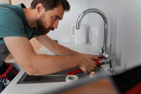 London, Household, Dripping Faucet Repair