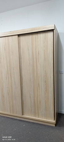 Jeddah, Furniture, SAR 1000,  King Size Bed , Wardrobe And Dressing Table.