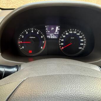 Riyadh, Vehicles, Cars & Trucks , SAR 17500,  Hyundai Accent,  2012,  Automatic,  318000 KM,   FOR SALE