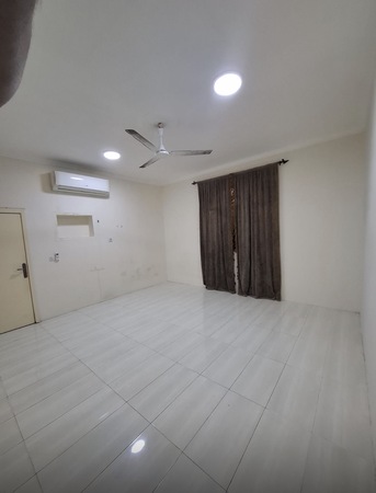 East Riffa, Apts/Flats Wanted, BHD 130/month,  70 Sq. Meter,  Flat/ Room For Rent 130bd With EWA Contact 37277765