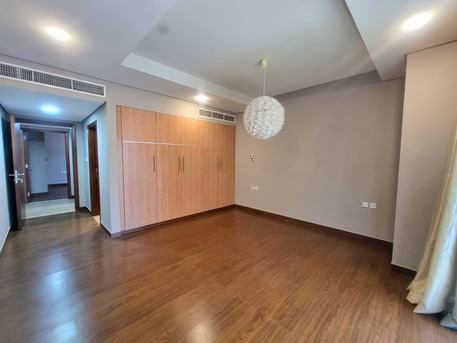 Amwaj Islands, Apartments, Flats, Houses & Villas, BHD 300/month,  2 BR,  130 Sq. Meter,  Elegant 2 BR Semi Furnished Apartment For Rent