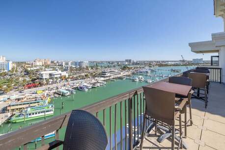 New York, Travel, Book Luxury Beachfront Hotels & Vacation Stays In Clearwater Beach